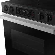 Samsung BESPOKE 6.3 cu. ft. Slide-In Smart Electric Range – Model NSE6DG8300SR