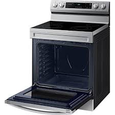 Samsung 6.3 cu. ft. Smart Freestanding Electric Range with Steam Clean – Model NE63A6111SS