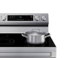 Samsung 6.3 cu. ft. Smart Freestanding Electric Range with Steam Clean – Model NE63A6111SS