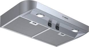 Bosch 500 Series 30" Under-Cabinet Range Hood (Model: DUH30252UC)