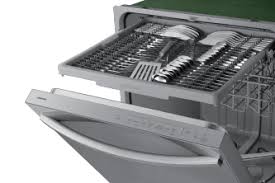 Samsung AutoRelease Dishwasher with 3rd Rack – Model DW80CG4051SRAA