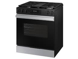 Samsung BESPOKE 6.3 cu. ft. Slide-In Smart Electric Range – Model NSE6DG8300SR